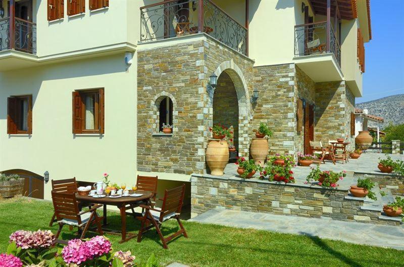 Iatrou Guesthouse Портария Экстерьер фото